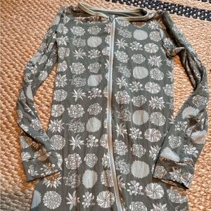 EUC kickee pants Succulent coverall • size 10